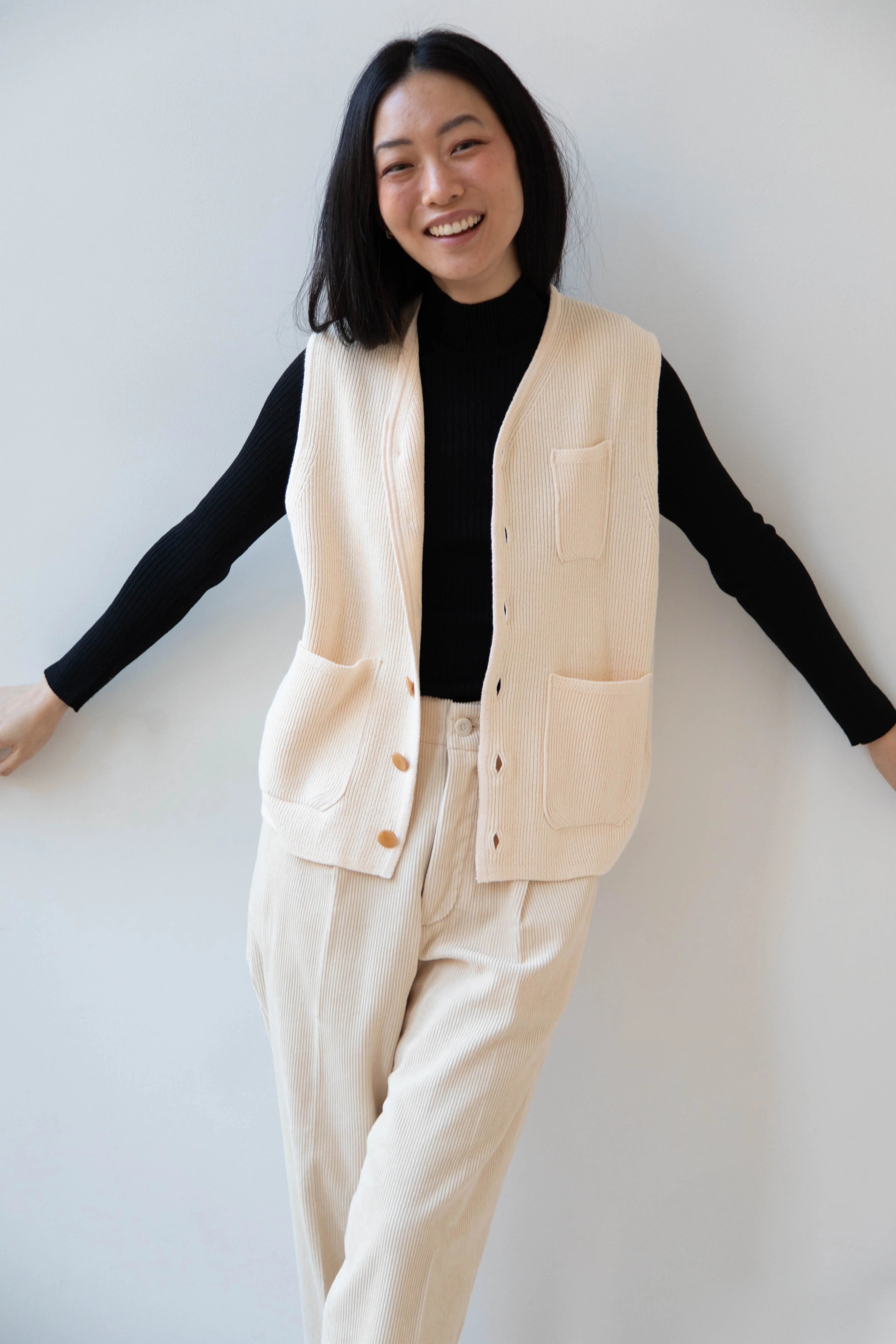 Aseedonclöud | Tea Garden Knit Vest in Beige