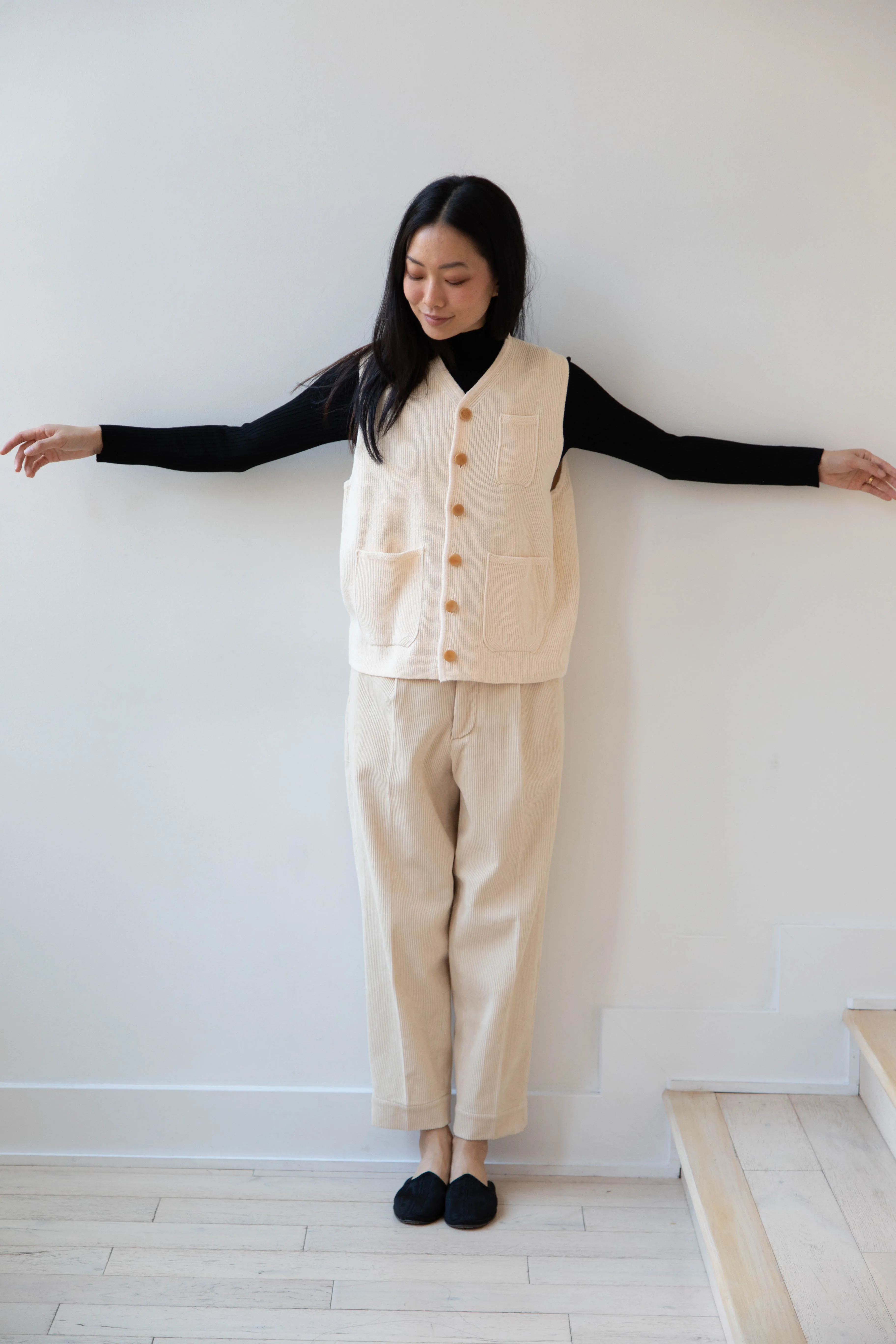Aseedonclöud | Tea Garden Knit Vest in Beige