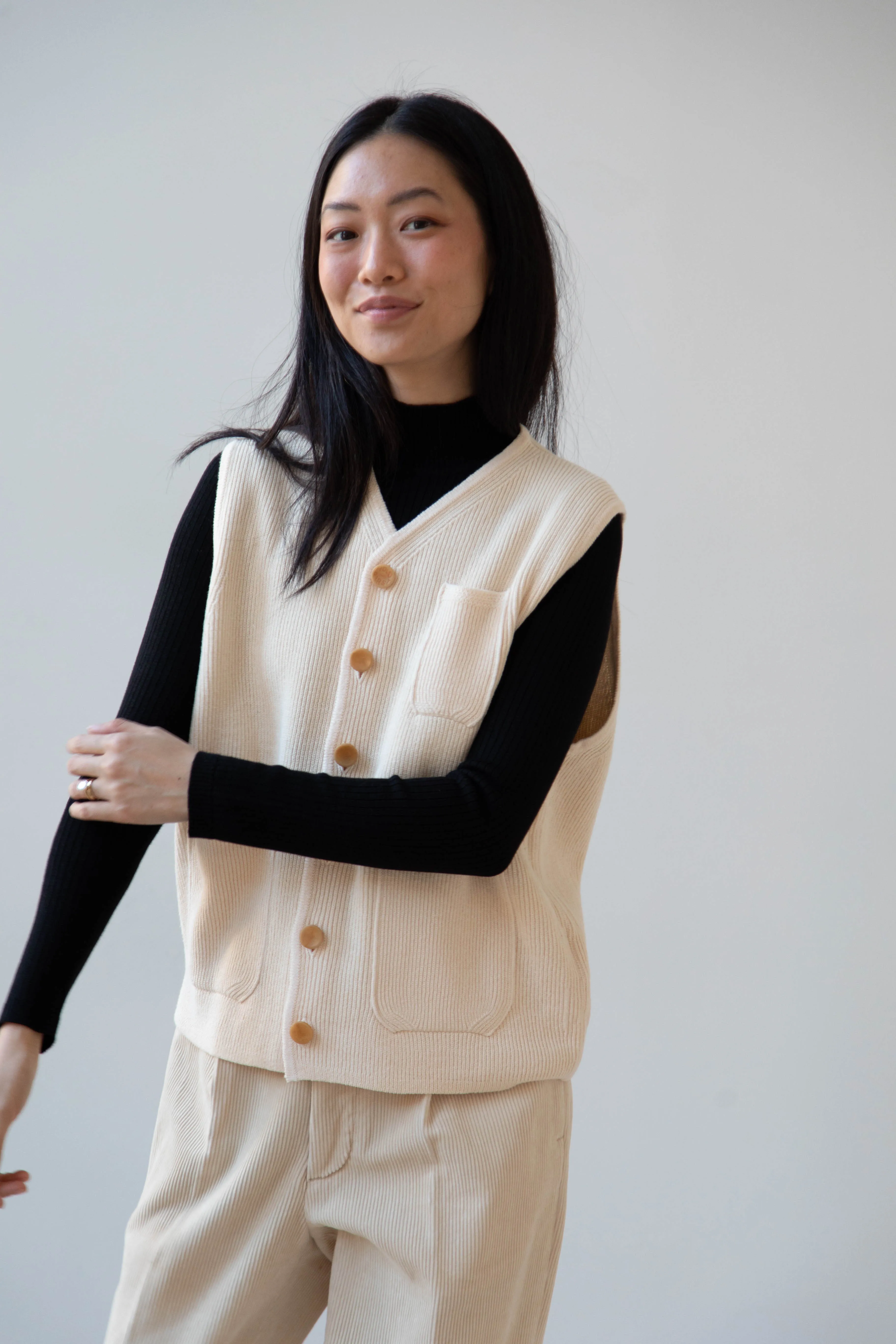 Aseedonclöud | Tea Garden Knit Vest in Beige
