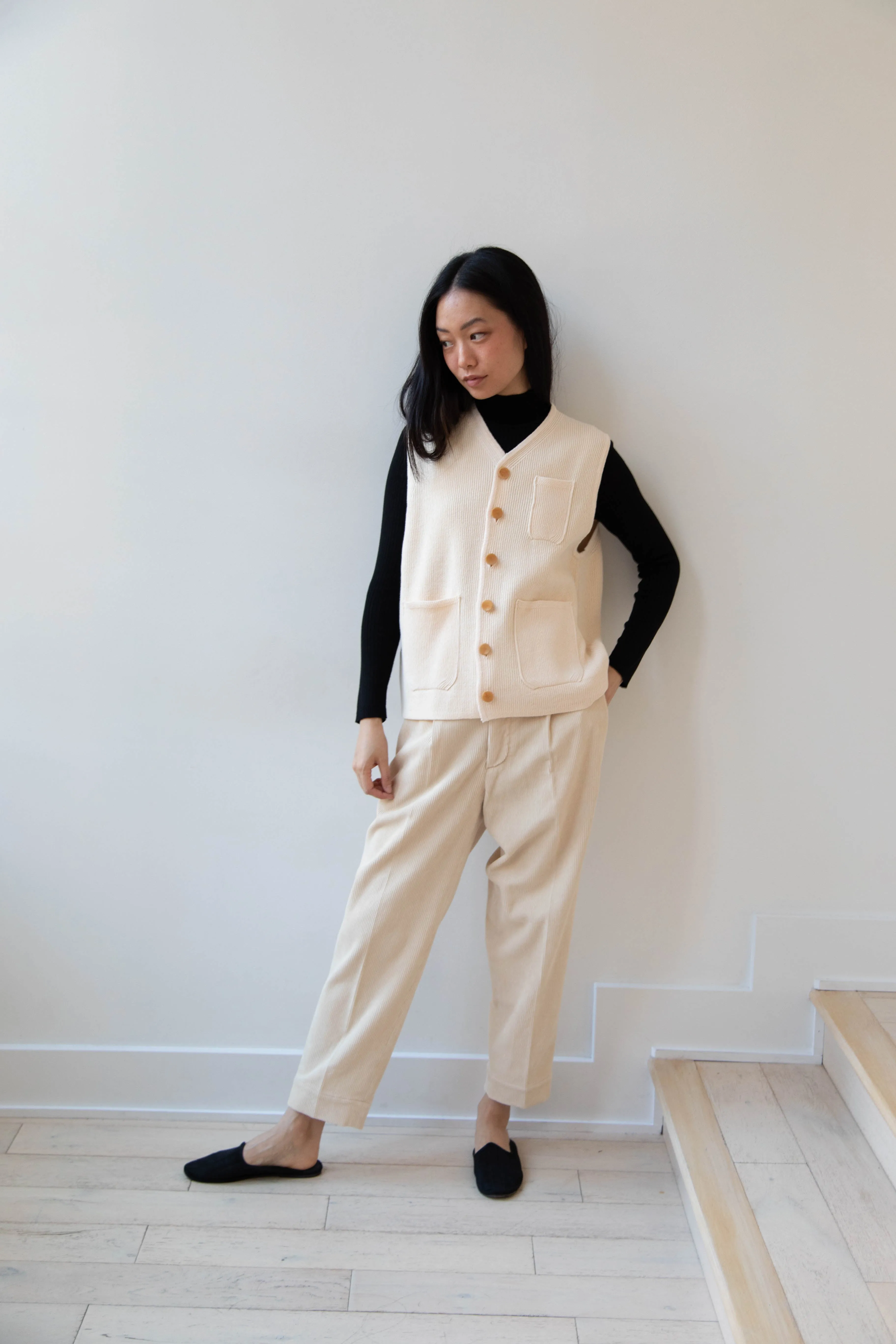 Aseedonclöud | Tea Garden Knit Vest in Beige