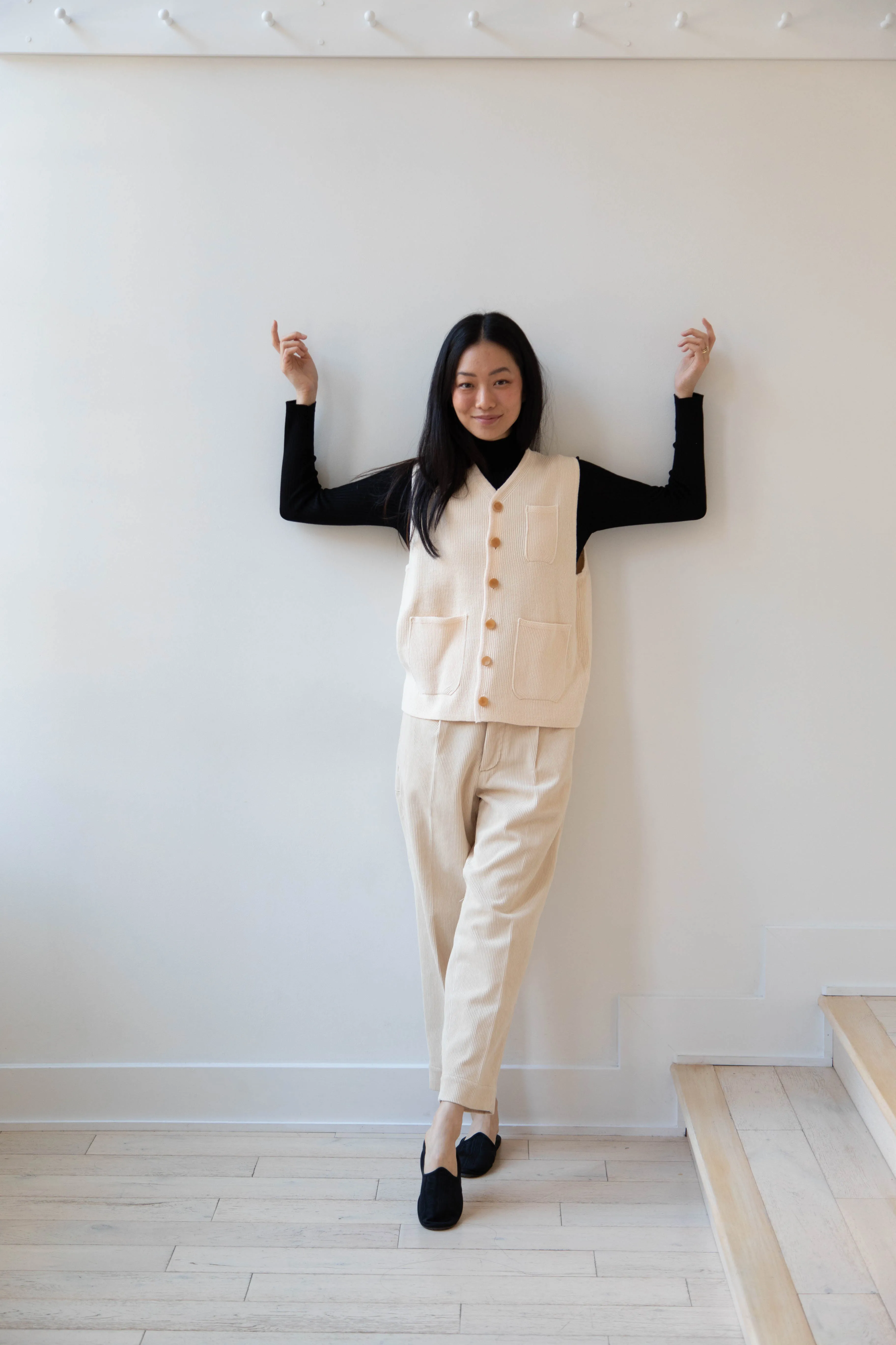 Aseedonclöud | Tea Garden Knit Vest in Beige