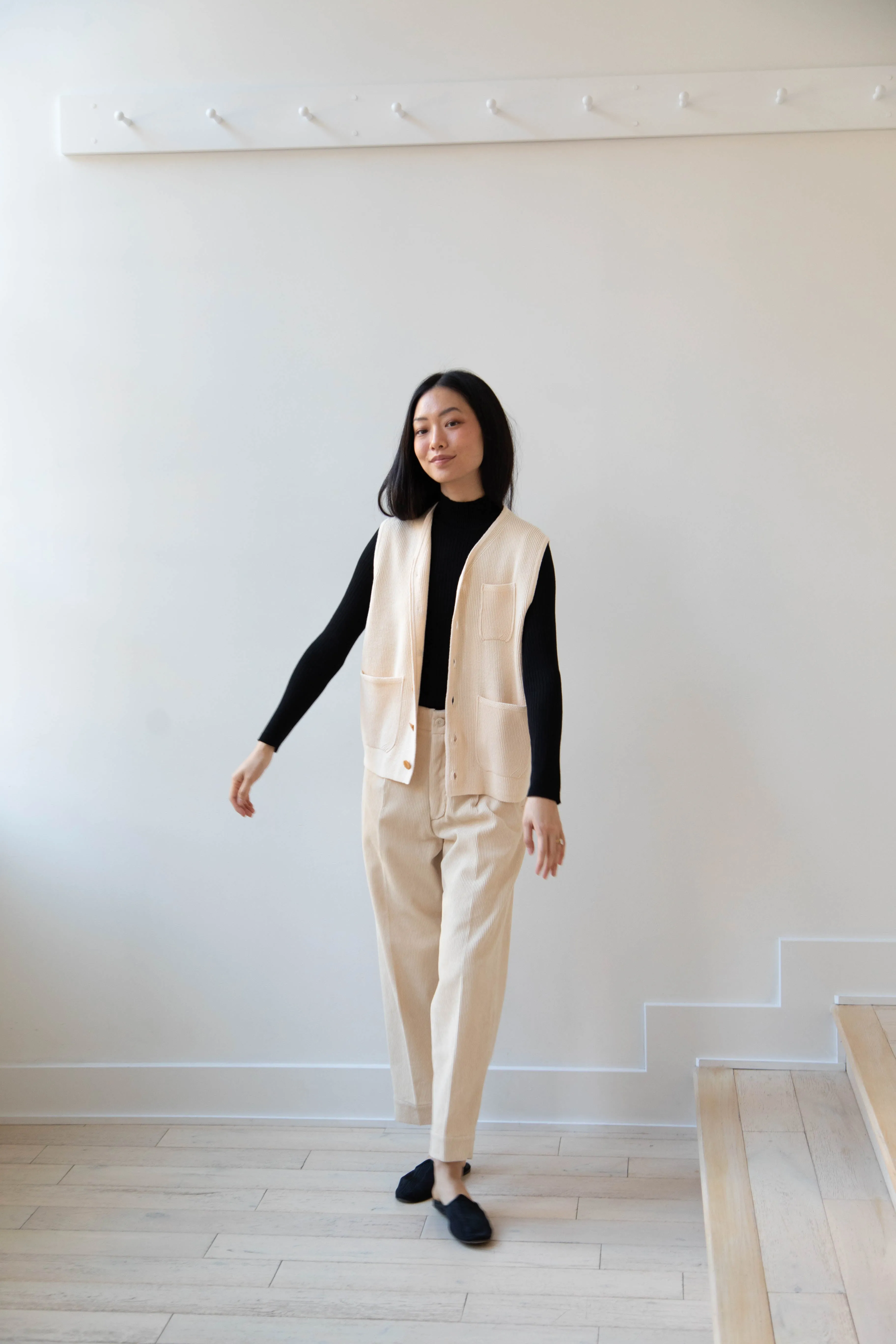 Aseedonclöud | Tea Garden Knit Vest in Beige