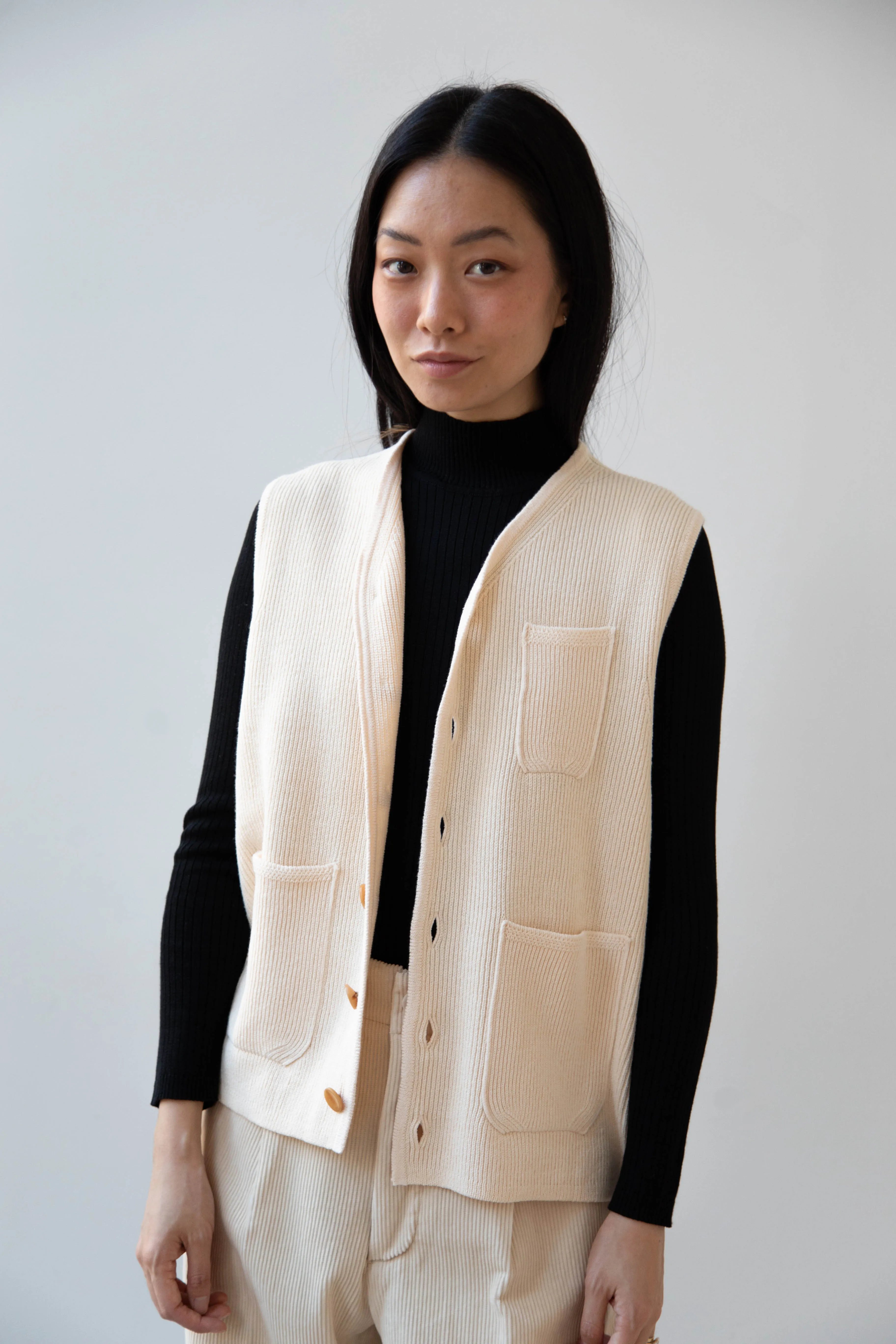 Aseedonclöud | Tea Garden Knit Vest in Beige