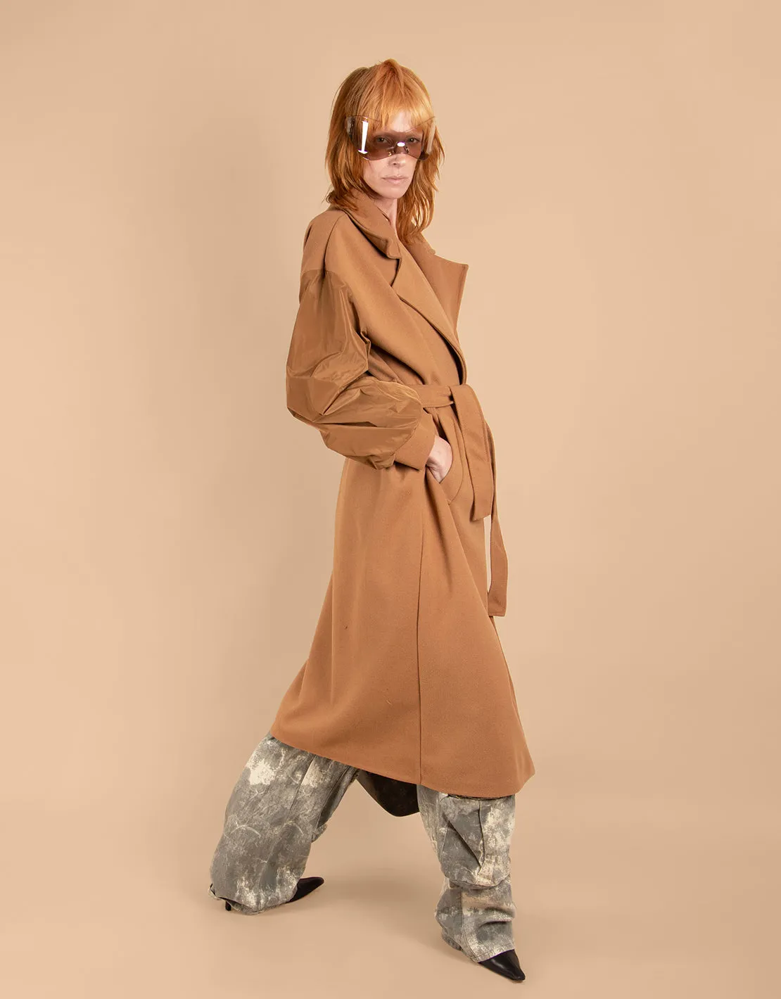 Bomber sleeves trenchcoat