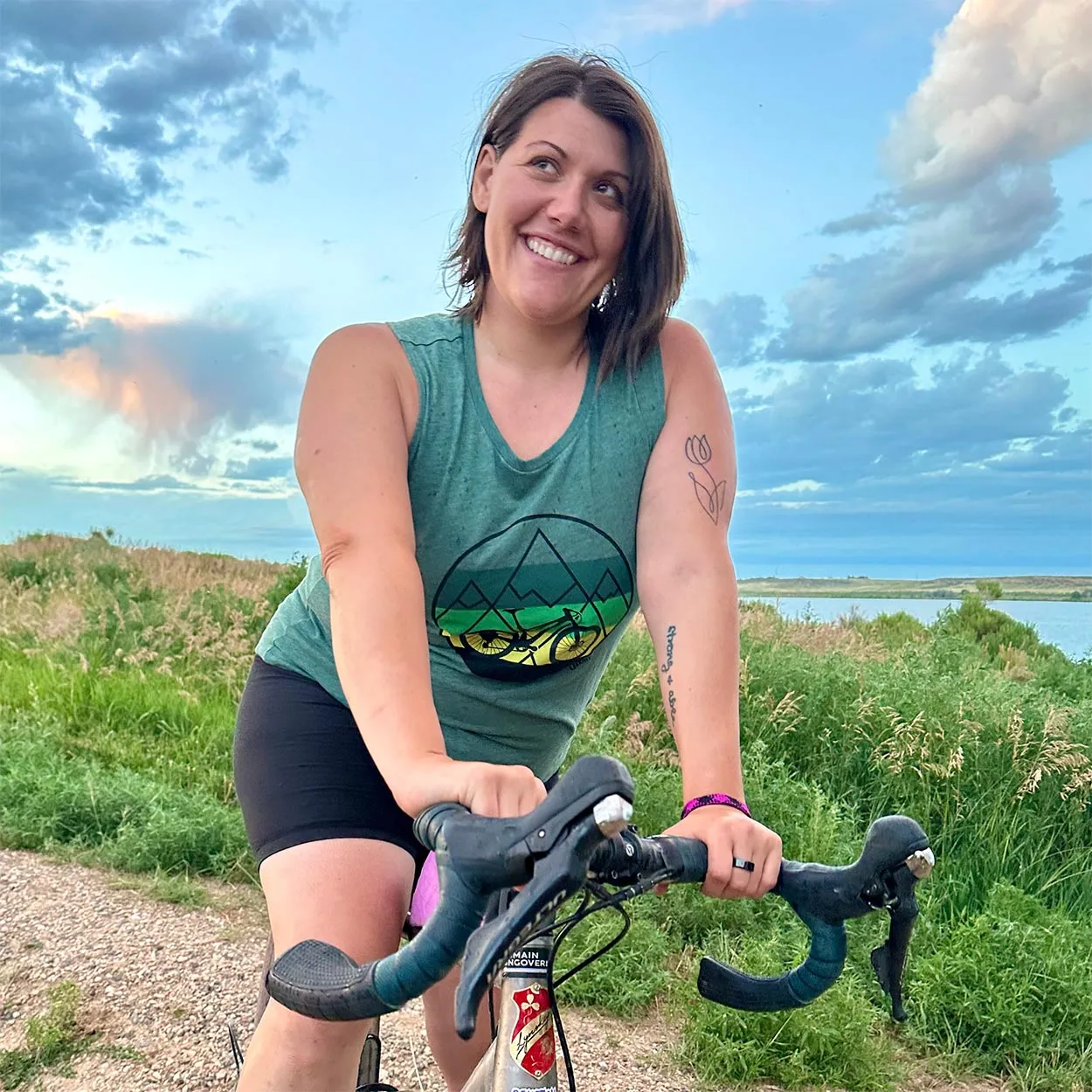 Hero Dirt Muscle Tank - Green