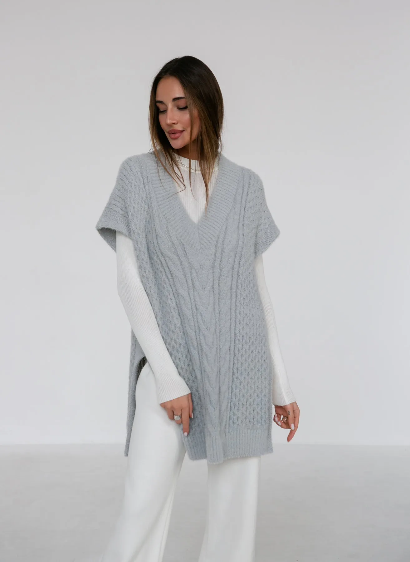 Longline Vest From Fluffy Yarn