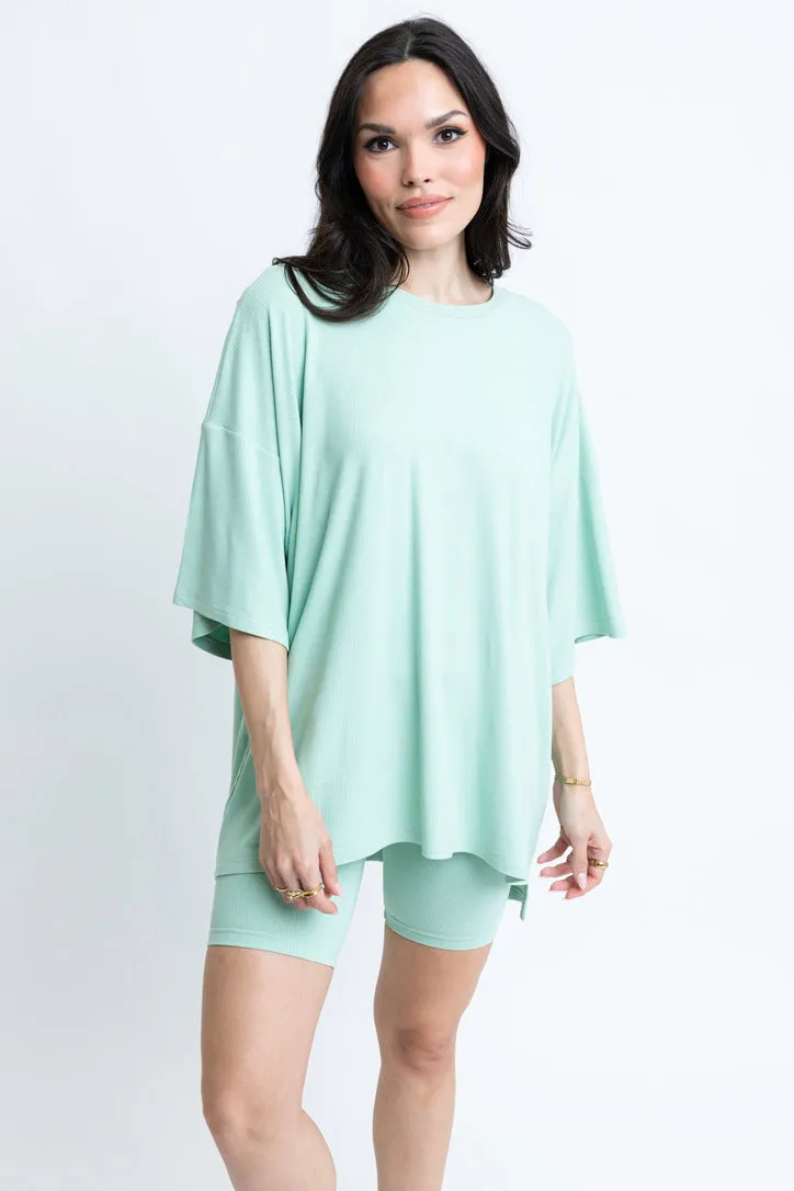 Solid Ribbed Crew Knit Tunic